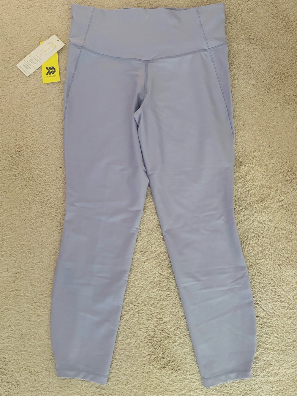 All in Motion Effortless Support High Rise Pocketed 7/8 Leggings - L